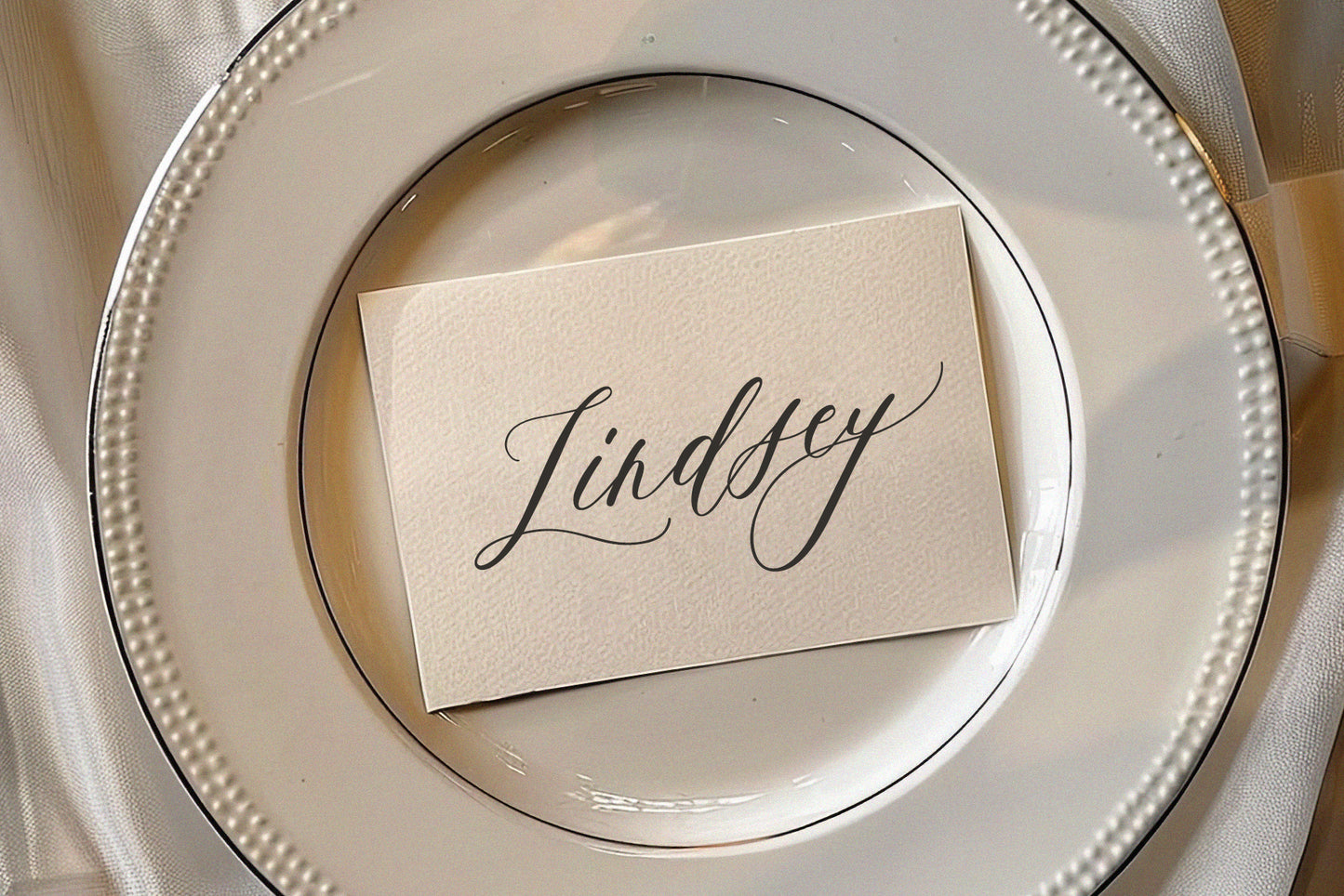 Franchesca | Wedding Calligraphy Font