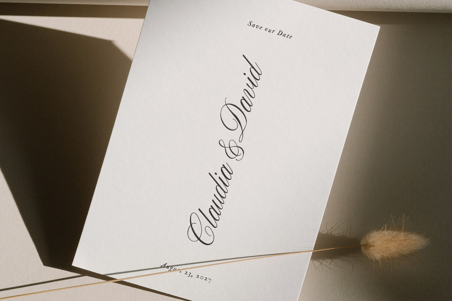 La Charlune | Handwritten Wedding Script Font